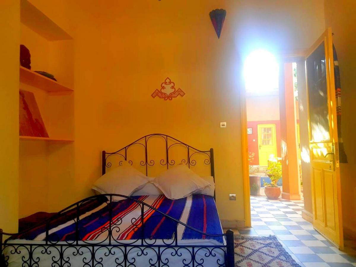 ホテル Riad Taroudant Palmiers エクステリア 写真