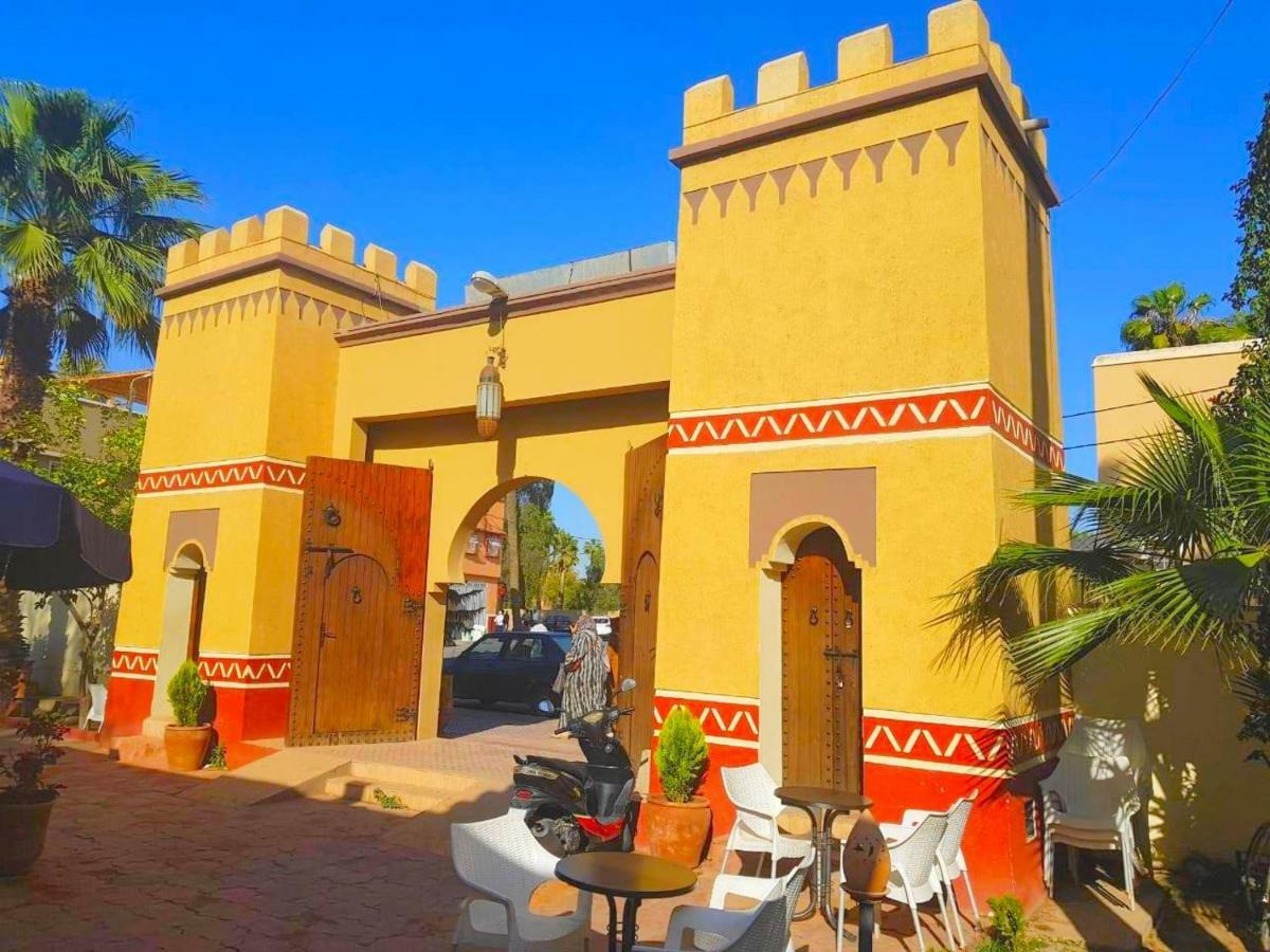 ホテル Riad Taroudant Palmiers エクステリア 写真