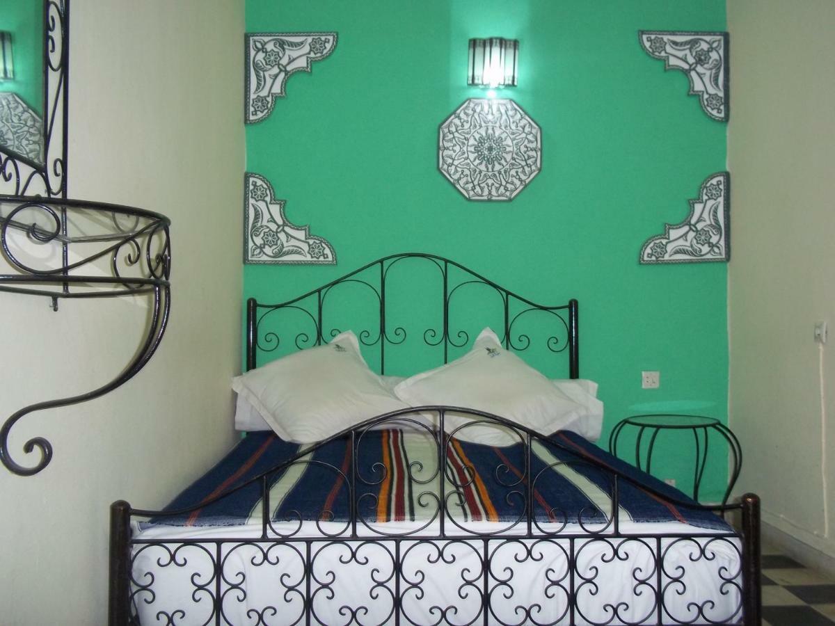 ホテル Riad Taroudant Palmiers エクステリア 写真