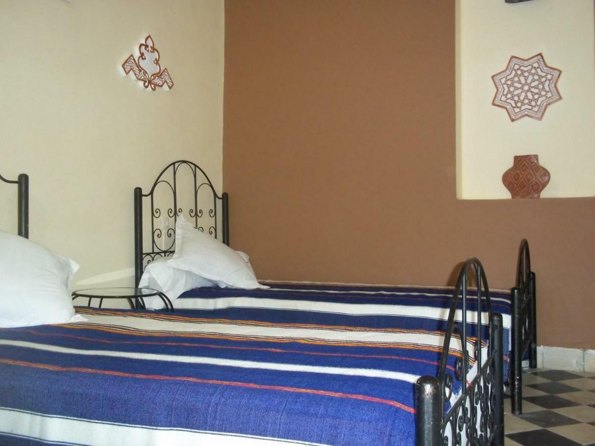 ホテル Riad Taroudant Palmiers エクステリア 写真
