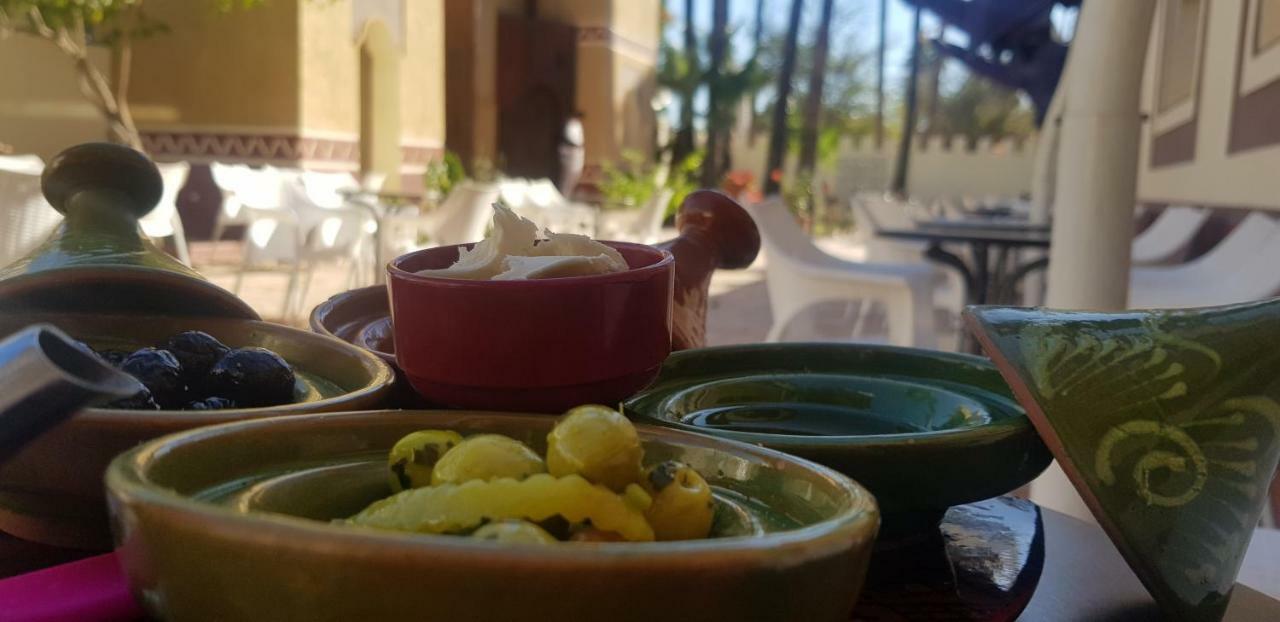ホテル Riad Taroudant Palmiers エクステリア 写真